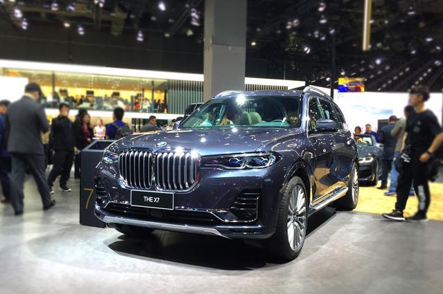 Novo BMW X7 – Um SUV de Luxo Dominador no Salão do Automóvel de Xangai