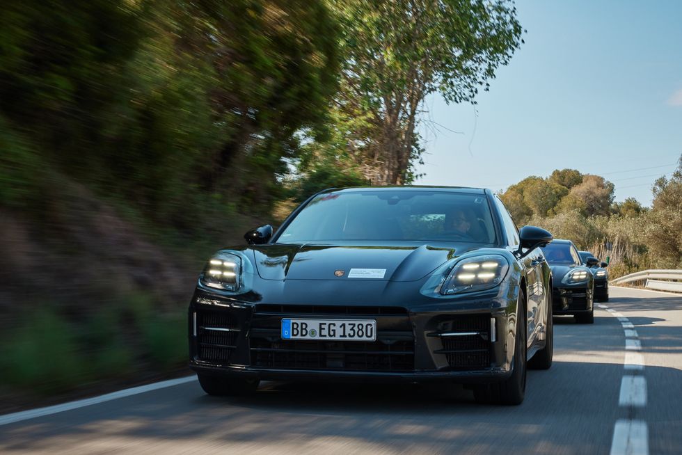 PORSCHE PANAMERA
