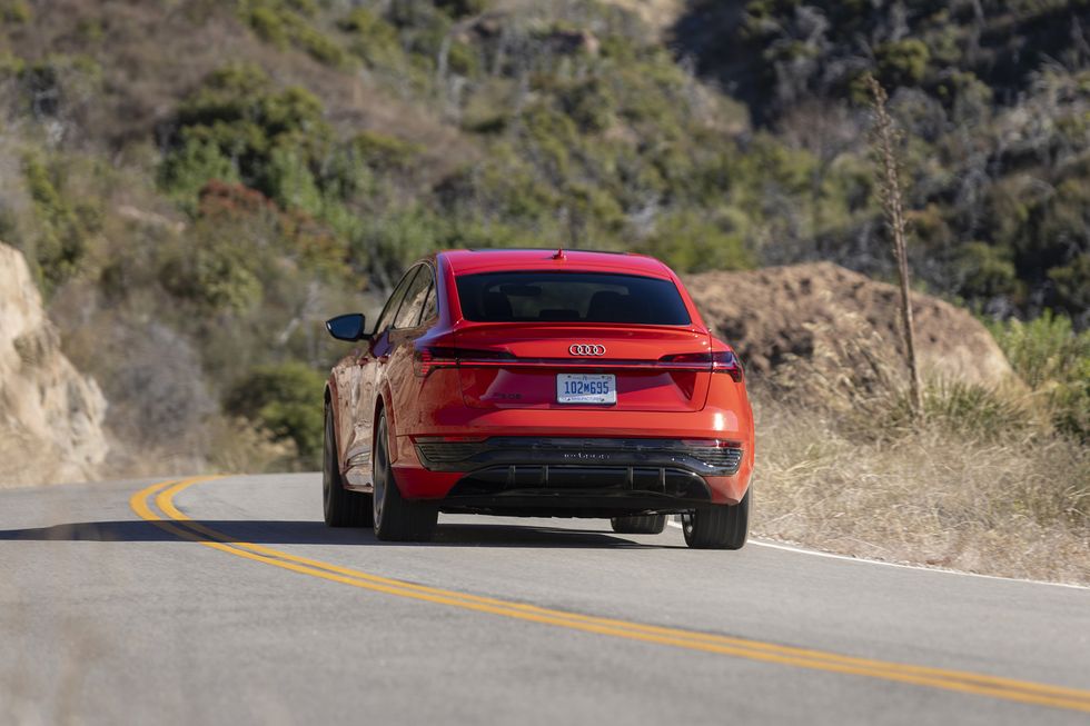 AUDI SQ8 e-TRON