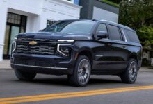 CHEVROLET SUBURBAN 2025