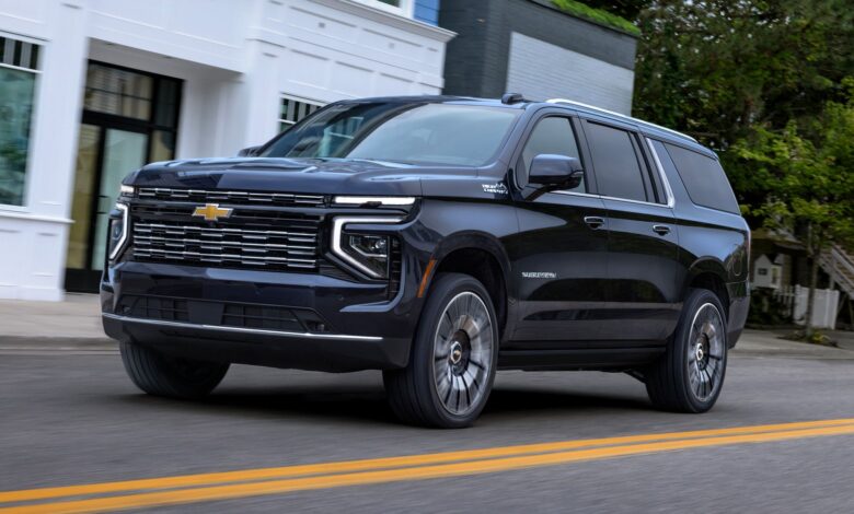 CHEVROLET SUBURBAN 2025