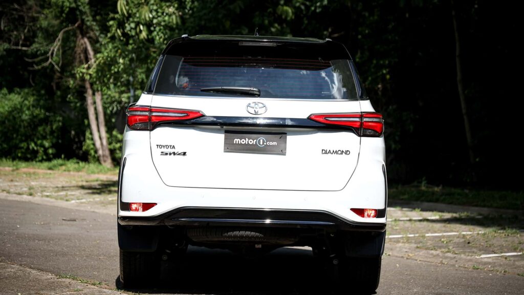 TOYOTA SW4 DIAMOND