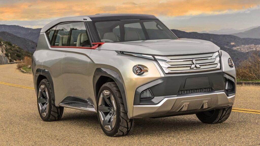 MITSUBISHI PAJERO FULL 2027