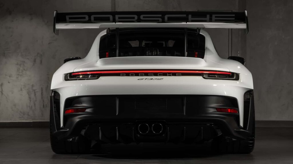 PORSCHE 911-992 GT3 RS