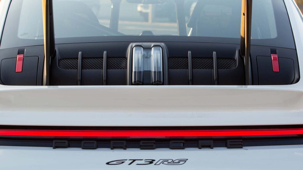 PORSCHE 911-992 GT3 RS