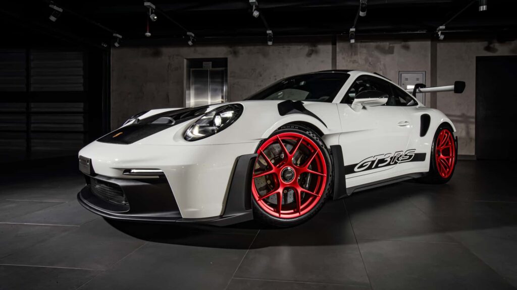 PORSCHE 911-992 GT3 RS