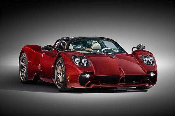 PAGANI UTOPIA ROADSTAR 2025